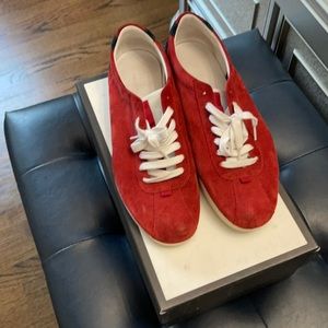 Gucci sneakers red and white sole